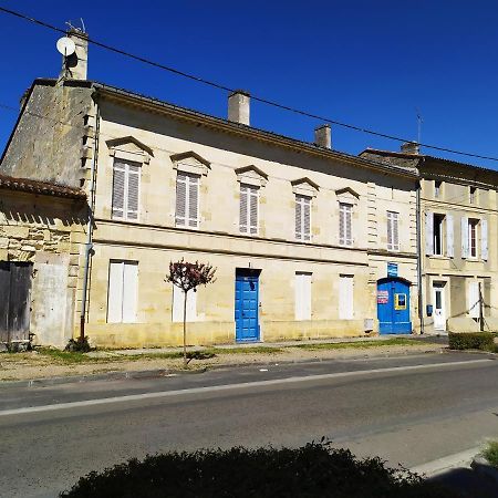 Celine Et Jose Apartment Cubzac-les-Ponts Exterior foto