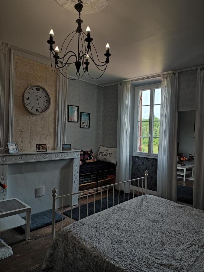 Celine Et Jose Apartment Cubzac-les-Ponts Exterior foto